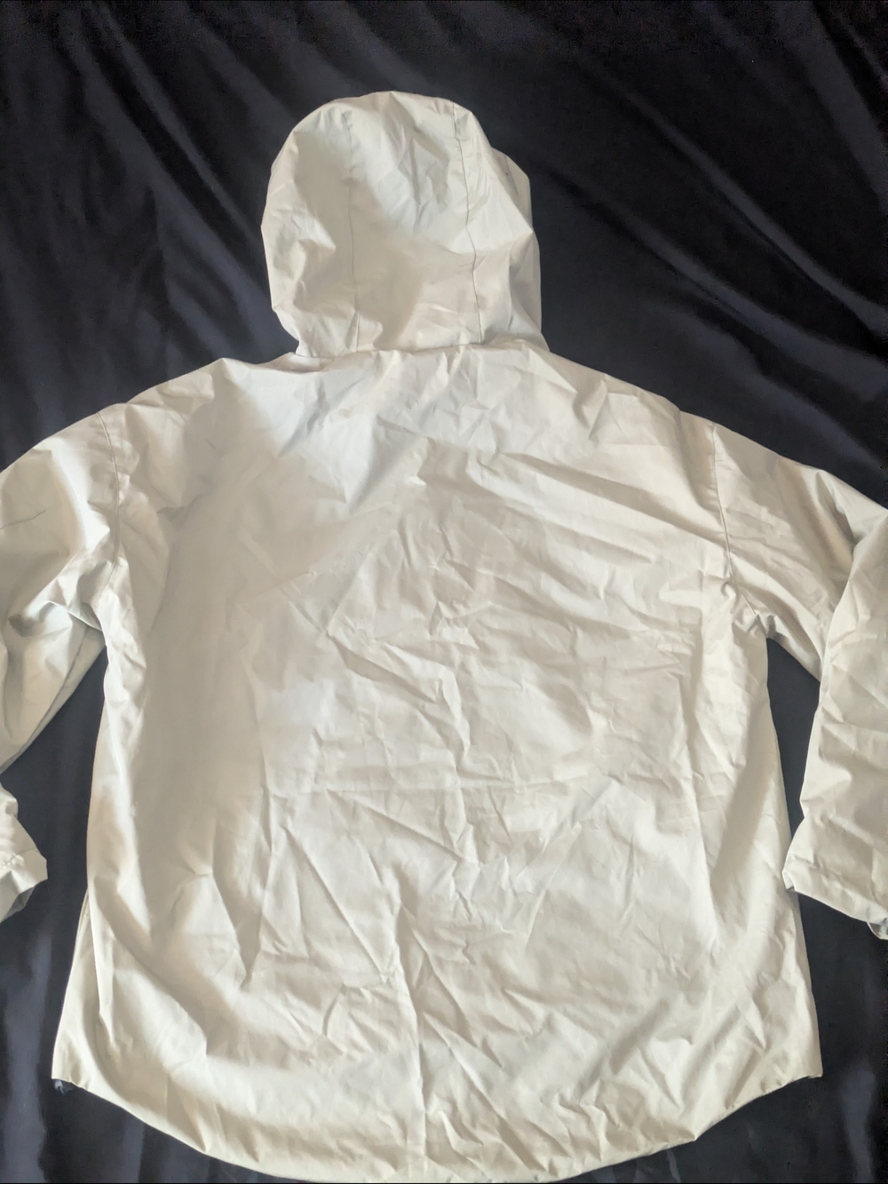 Women’s Light Sage Hooded Windbreaker Anorak - Picture 9 of 9